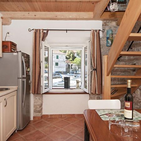 Seaside Holiday House Maslinica, Solta - 13965 Grohote Room photo